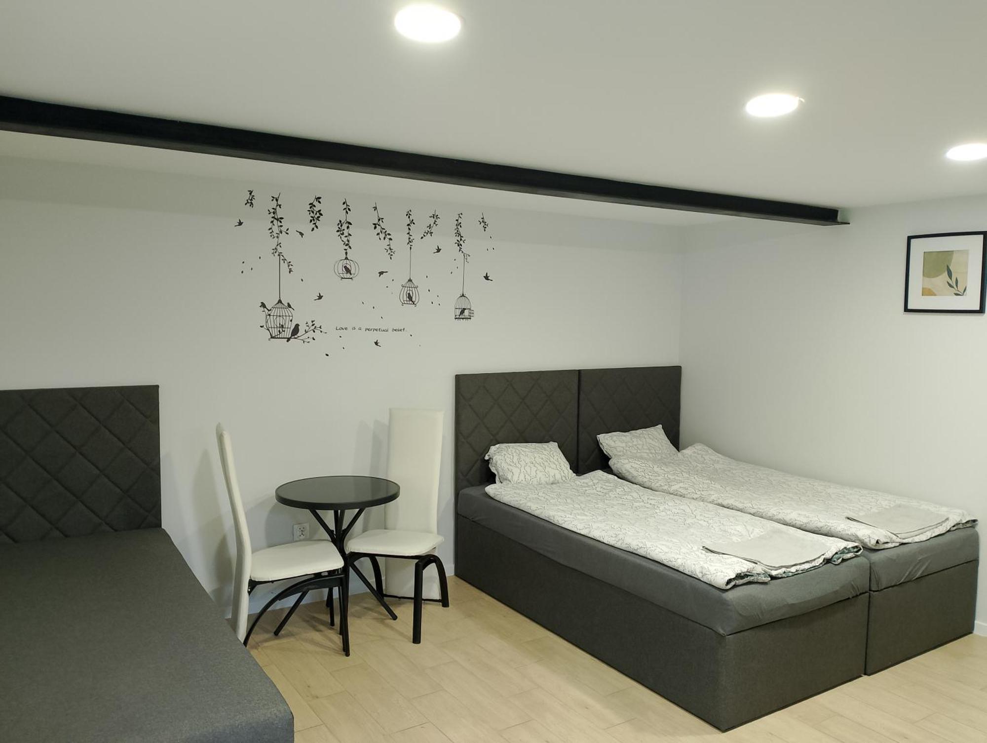 Apartament Z Ogrodem I Przemyśl Exteriör bild